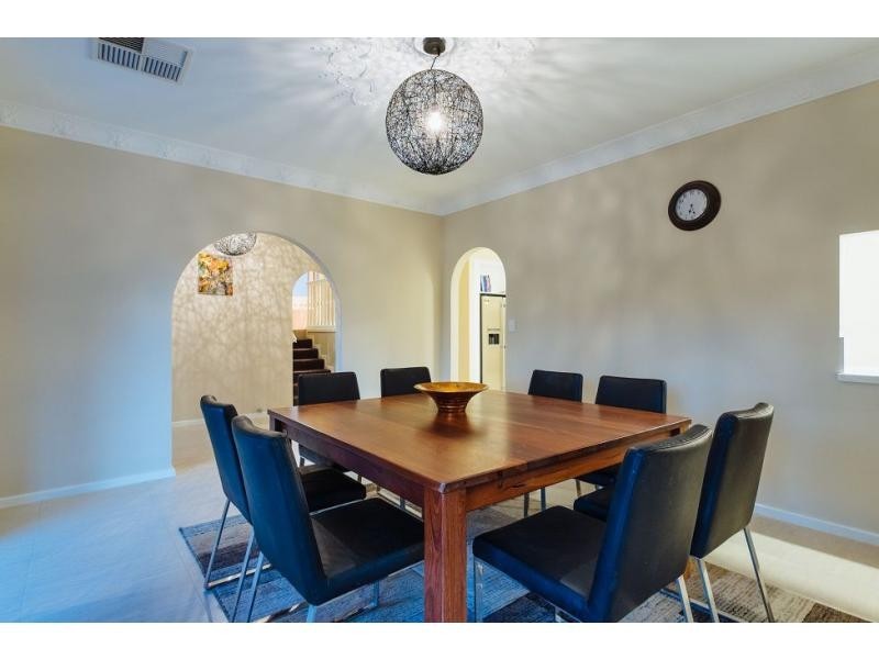 32 Sanderling Street, Stirling WA 6021