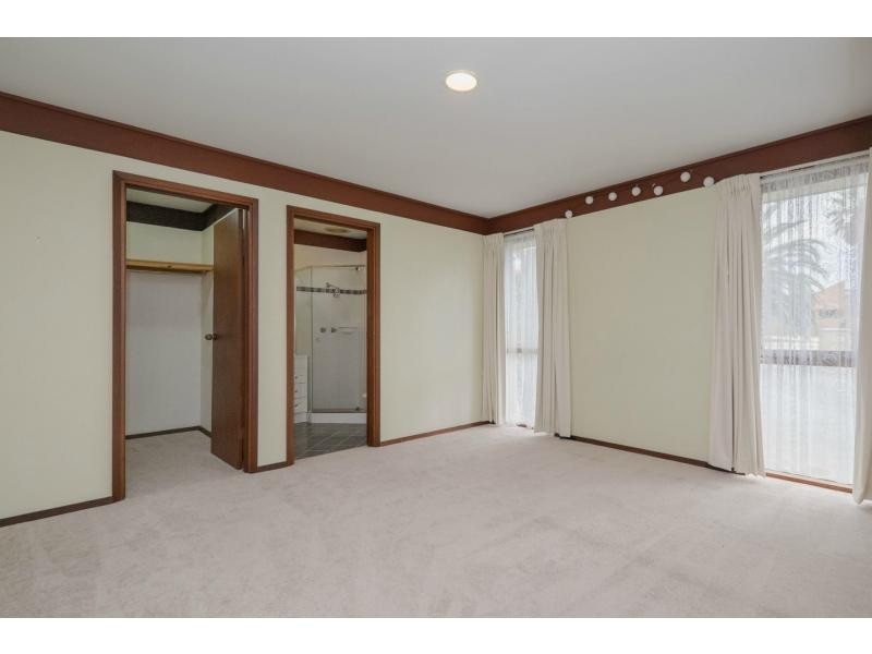 2 Hoxton Rise, Carine WA 6020