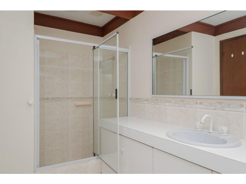 2 Hoxton Rise, Carine WA 6020