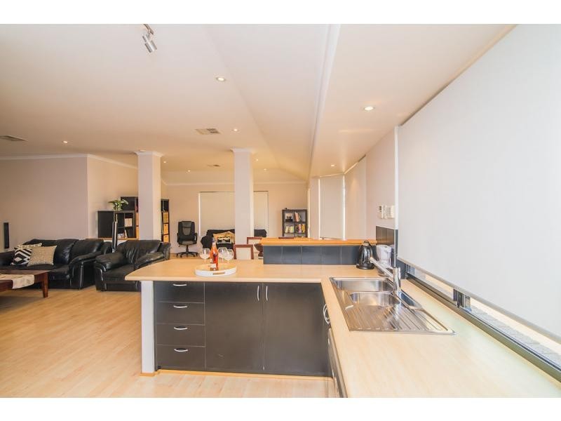 38 Gundaring Turn, Canning Vale WA 6155
