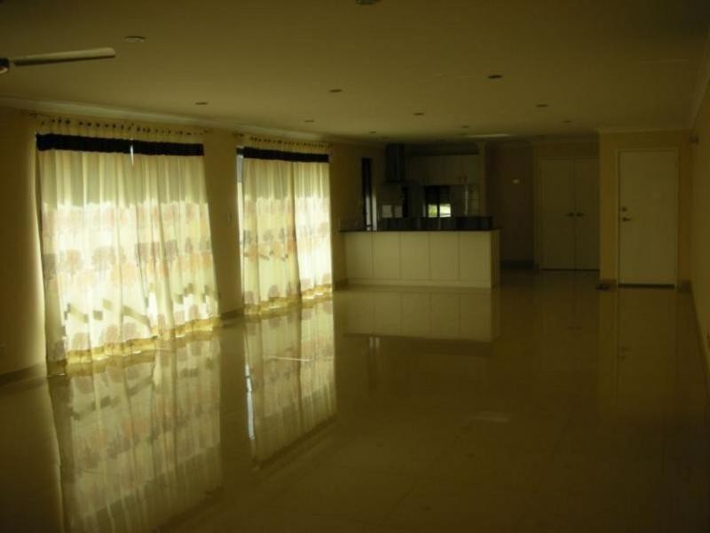 10 Eaton Lane, Southern River WA 6110