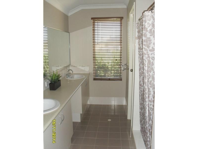 14 Batty Road, Byford WA 6122