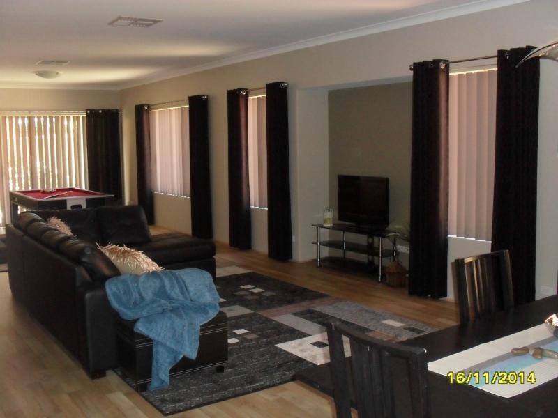 14 Batty Road, Byford WA 6122