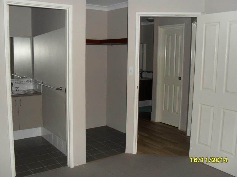 14 Batty Road, Byford WA 6122