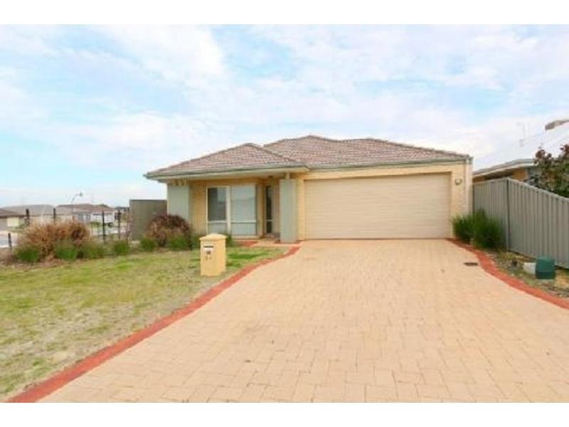 24 Durant Way, Piara Waters WA 6112