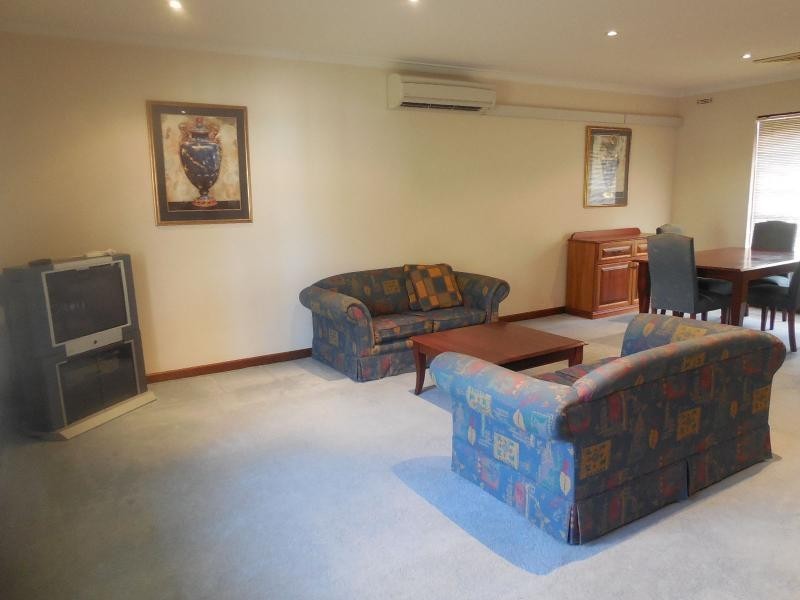 8/17 Richardson Street, South Perth WA 6151