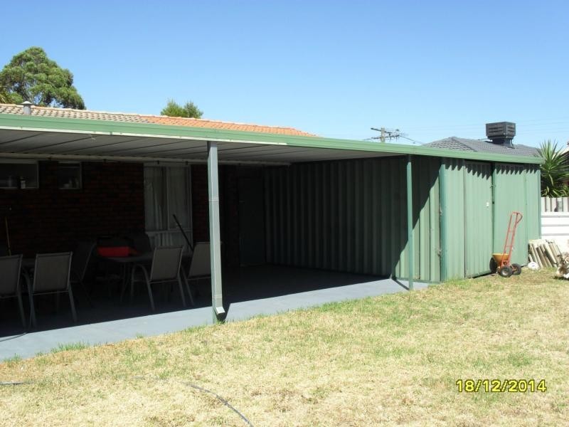 18 Willow Way, Maddington WA 6109