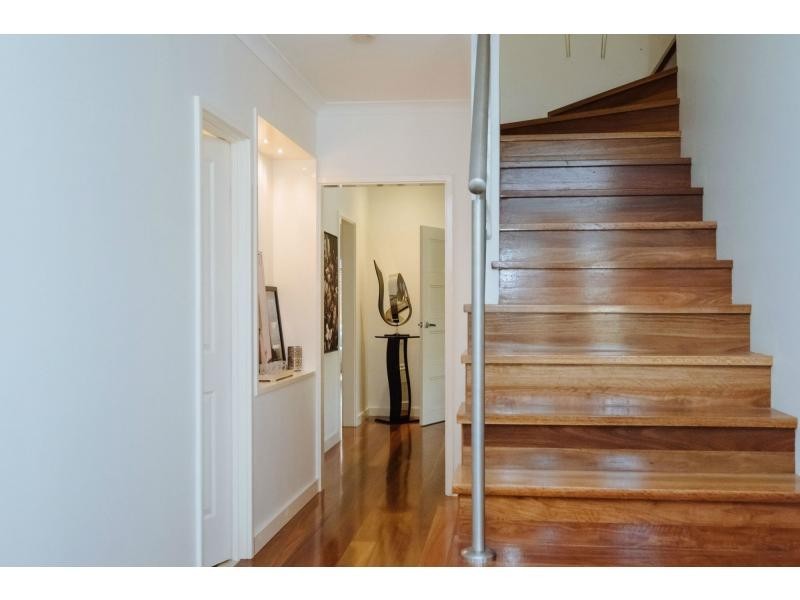 7 Madeira Turn, Hillarys WA 6025