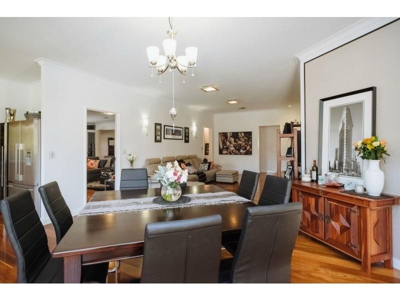 7 Madeira Turn, Hillarys WA 6025