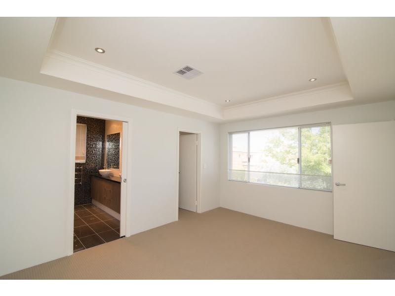 22 Saunders Street, Como WA 6152