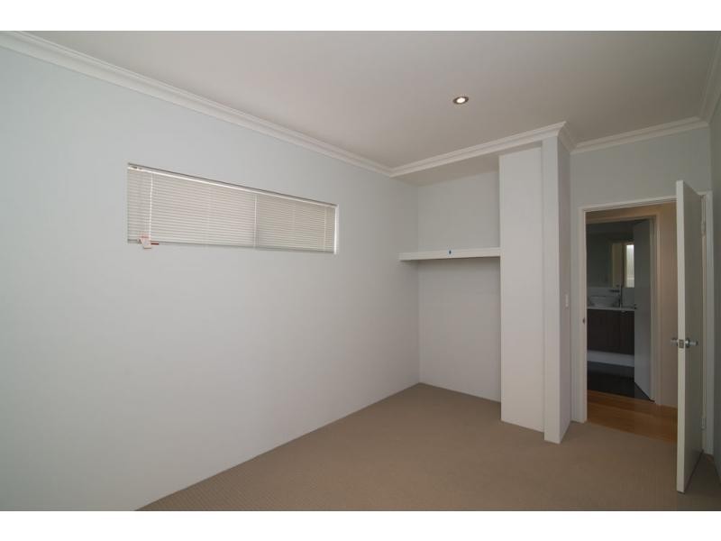 22 Saunders Street, Como WA 6152