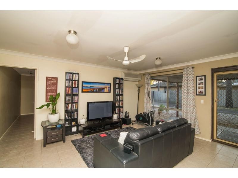 65A Glyndebourne Avenue, Thornlie WA 6108