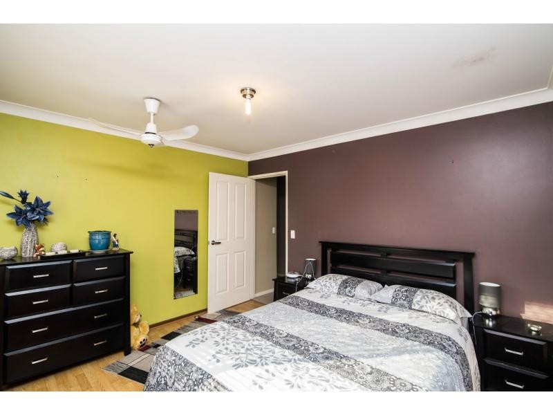 65A Glyndebourne Avenue, Thornlie WA 6108