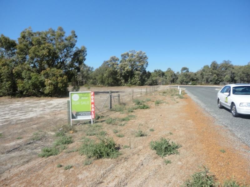 157 Chardonnay Drive, Lower Chittering WA 6084