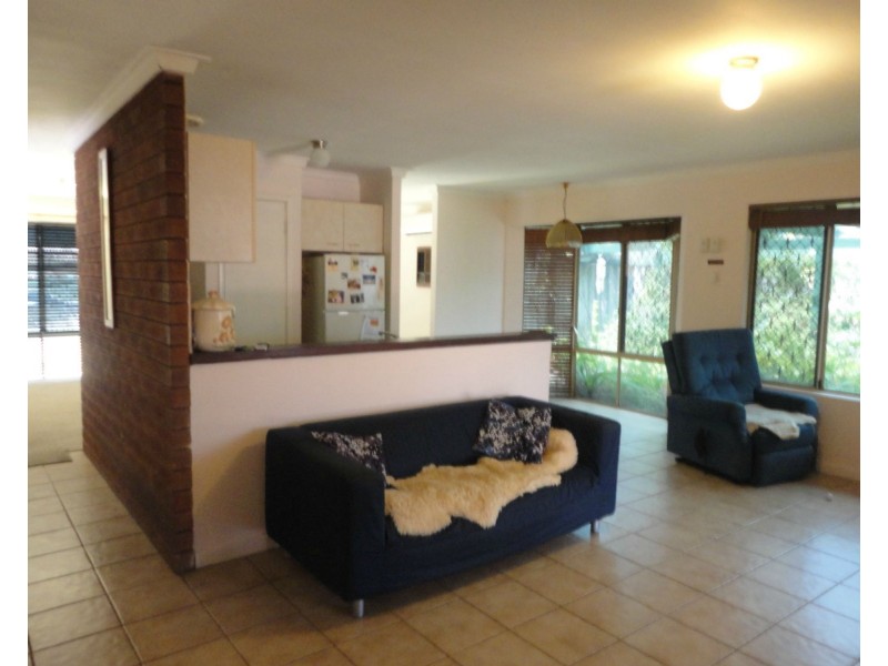 1 Magpie Place, Gosnells WA 6110