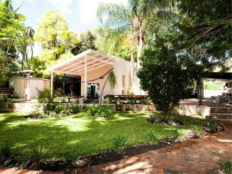 22 Stirling Close, Swan View WA 6056