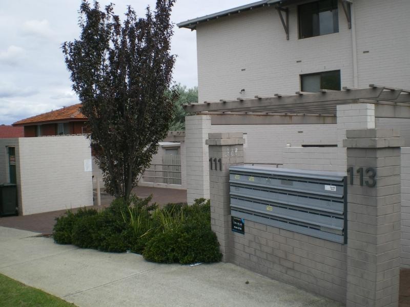 11/111-113 Hubert Street, Victoria Park WA 6100