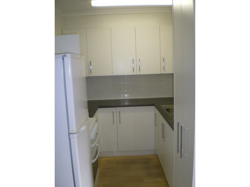 11/111-113 Hubert Street, Victoria Park WA 6100