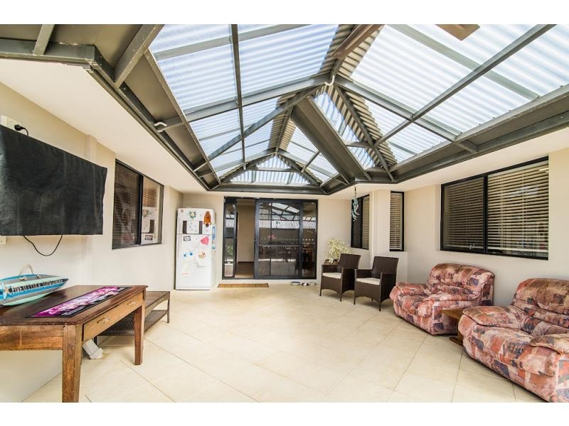 4 Whittington Avenue, Carine WA 6020