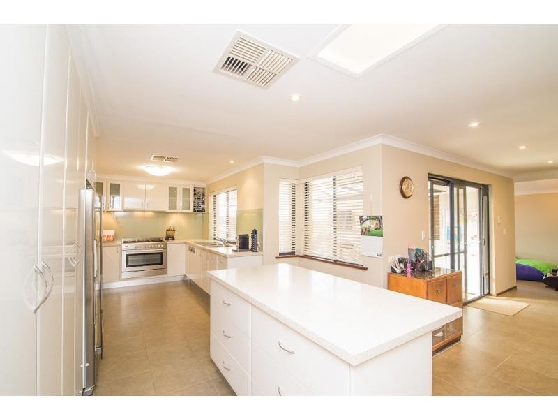 4 Whittington Avenue, Carine WA 6020