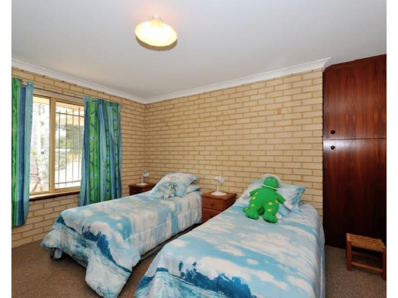 26 Gledhill Way, Leeming WA 6149