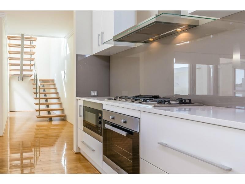7 Balandi Way, City Beach WA 6015
