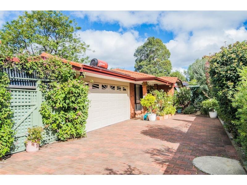 15B Simpson Street, Applecross WA 6153