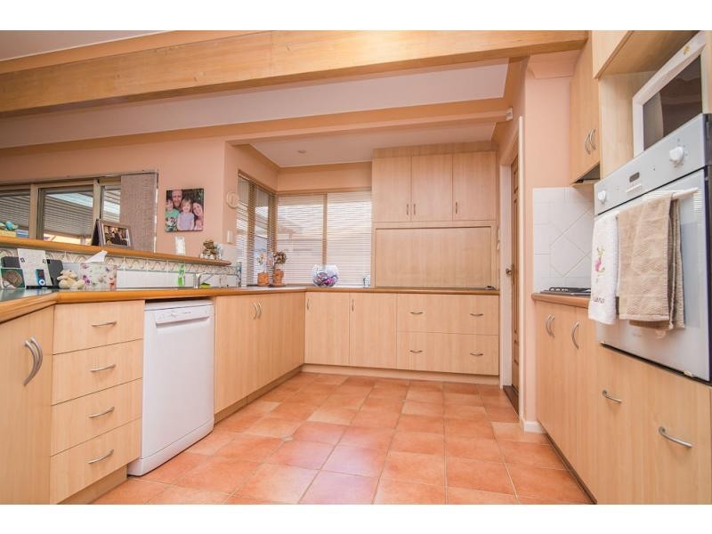 24 Ansellia Loop, Canning Vale WA 6155