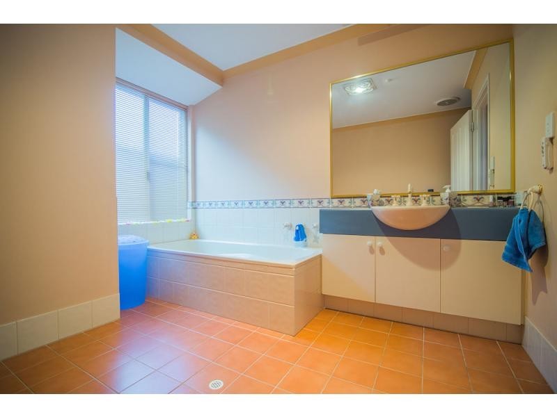 24 Ansellia Loop, Canning Vale WA 6155