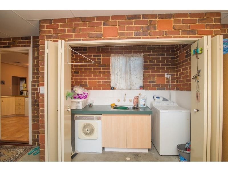 24 Ansellia Loop, Canning Vale WA 6155