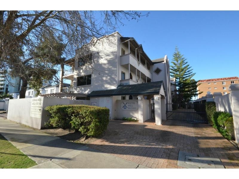 10/44 Mill Point Road, South Perth WA 6151