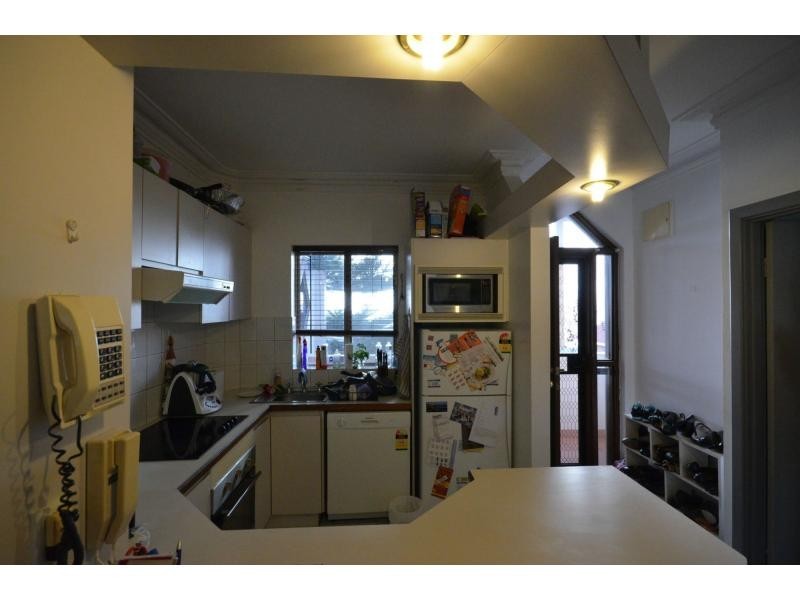 10/44 Mill Point Road, South Perth WA 6151