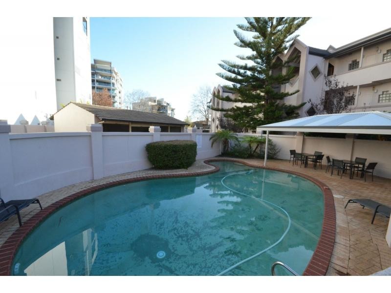 10/44 Mill Point Road, South Perth WA 6151