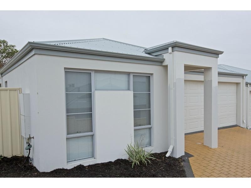 Unit 7/174 Flinders Street, Stirling, Yokine WA 6060