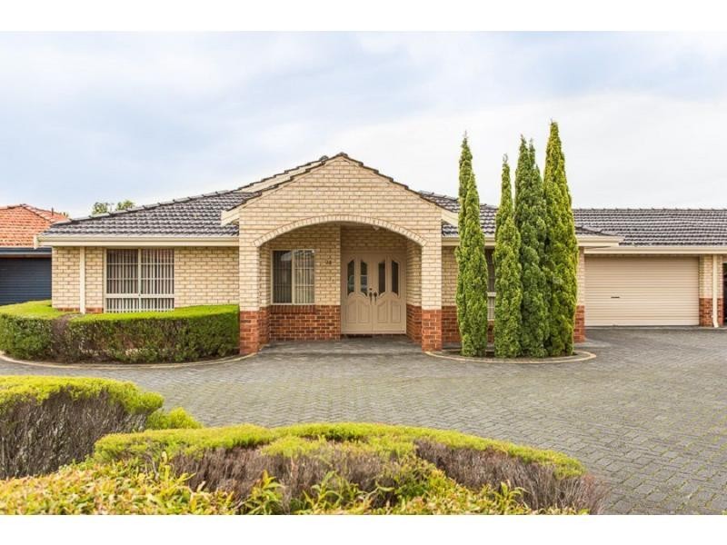 22/7 Lester Drive, Thornlie WA 6108