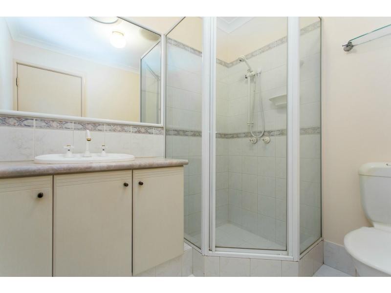 22/7 Lester Drive, Thornlie WA 6108