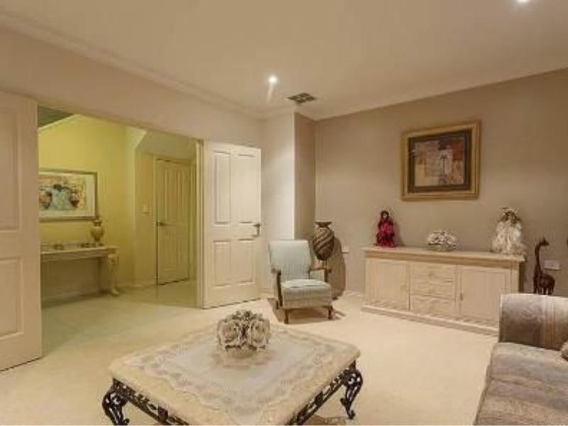 9 Dorchester Turn, Canning Vale WA 6155