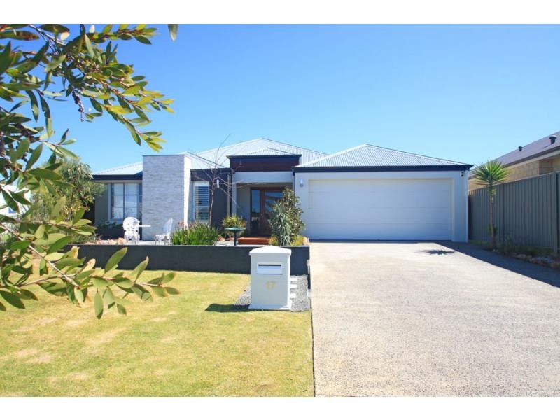 17 Magdalen Loop, Piara Waters WA 6112
