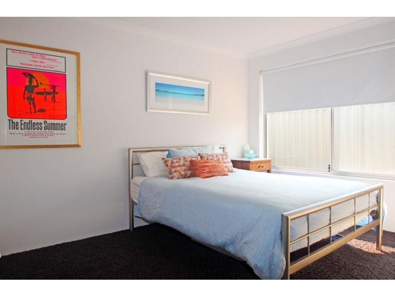 17 Magdalen Loop, Piara Waters WA 6112