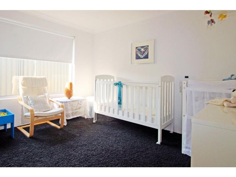 17 Magdalen Loop, Piara Waters WA 6112