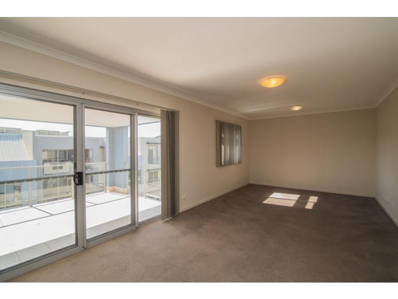 40/6 Ibera Way, Success WA 6164