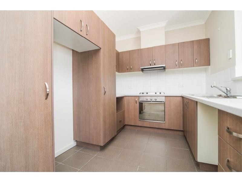 40/6 Ibera Way, Success WA 6164