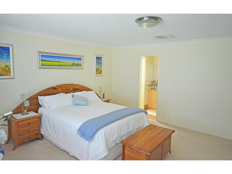 5 Bodallin Crescent, Southern River WA 6110