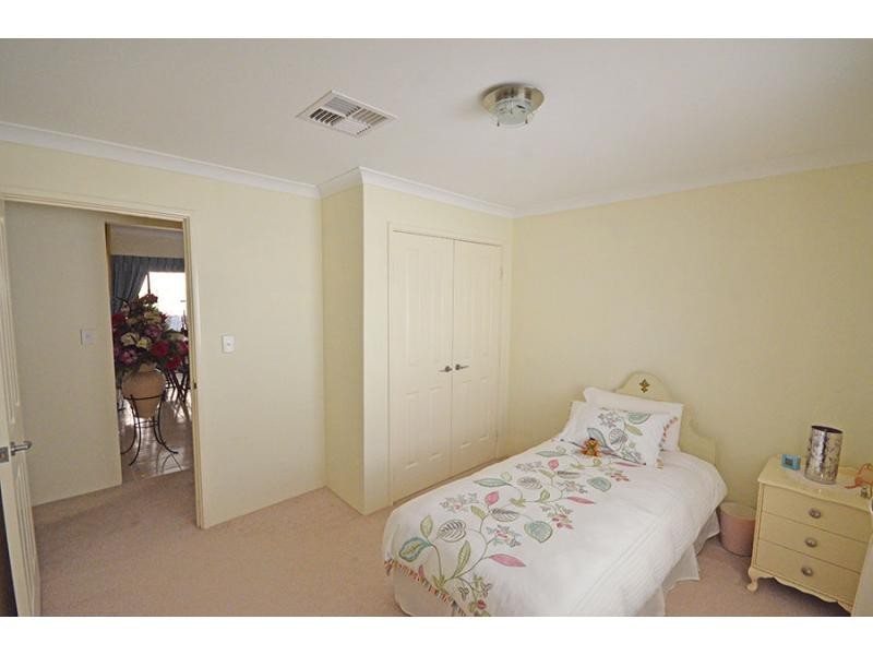 5 Bodallin Crescent, Southern River WA 6110