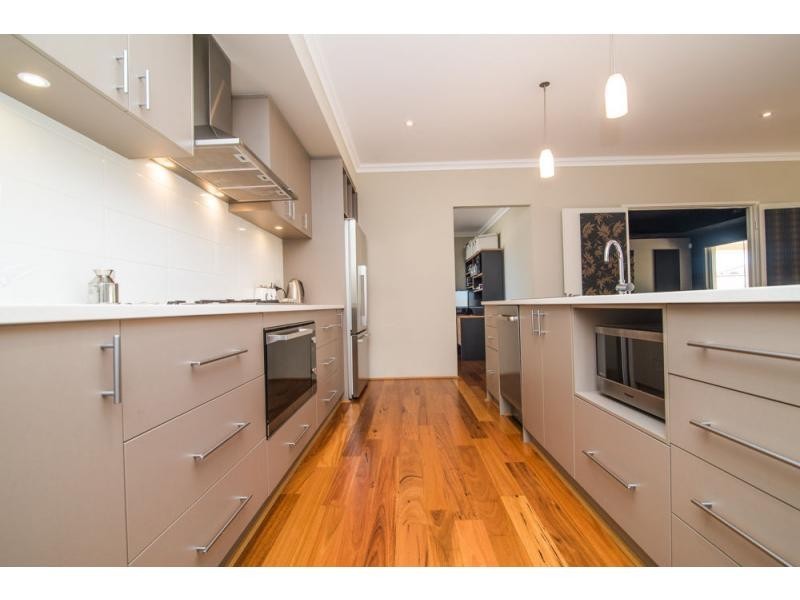 12 Sofia Rise, Southern River WA 6110