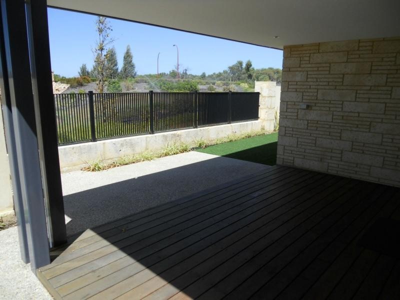 13 Linkwater Pass, Southern River WA 6110