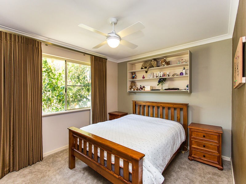 28 Connaught Gardens, Canning Vale WA 6155