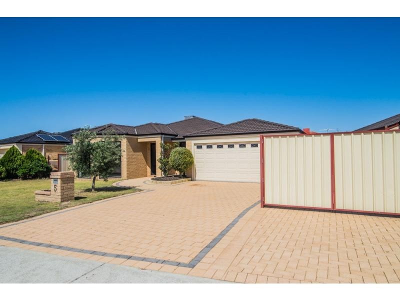5 Tincurrin Drive, Southern River WA 6110