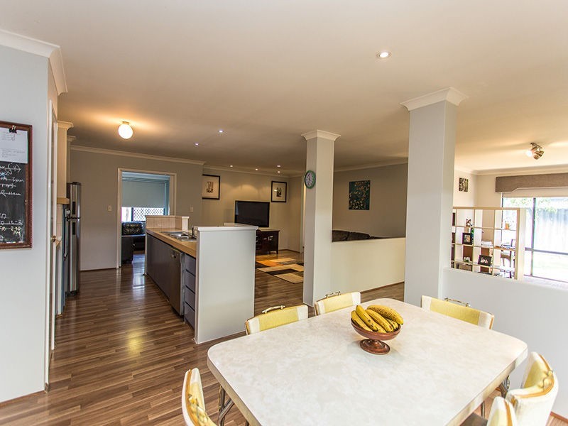 29 Aviemore Green, Canning Vale WA 6155