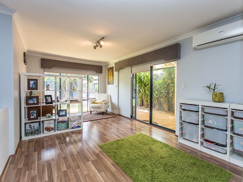 29 Aviemore Green, Canning Vale WA 6155